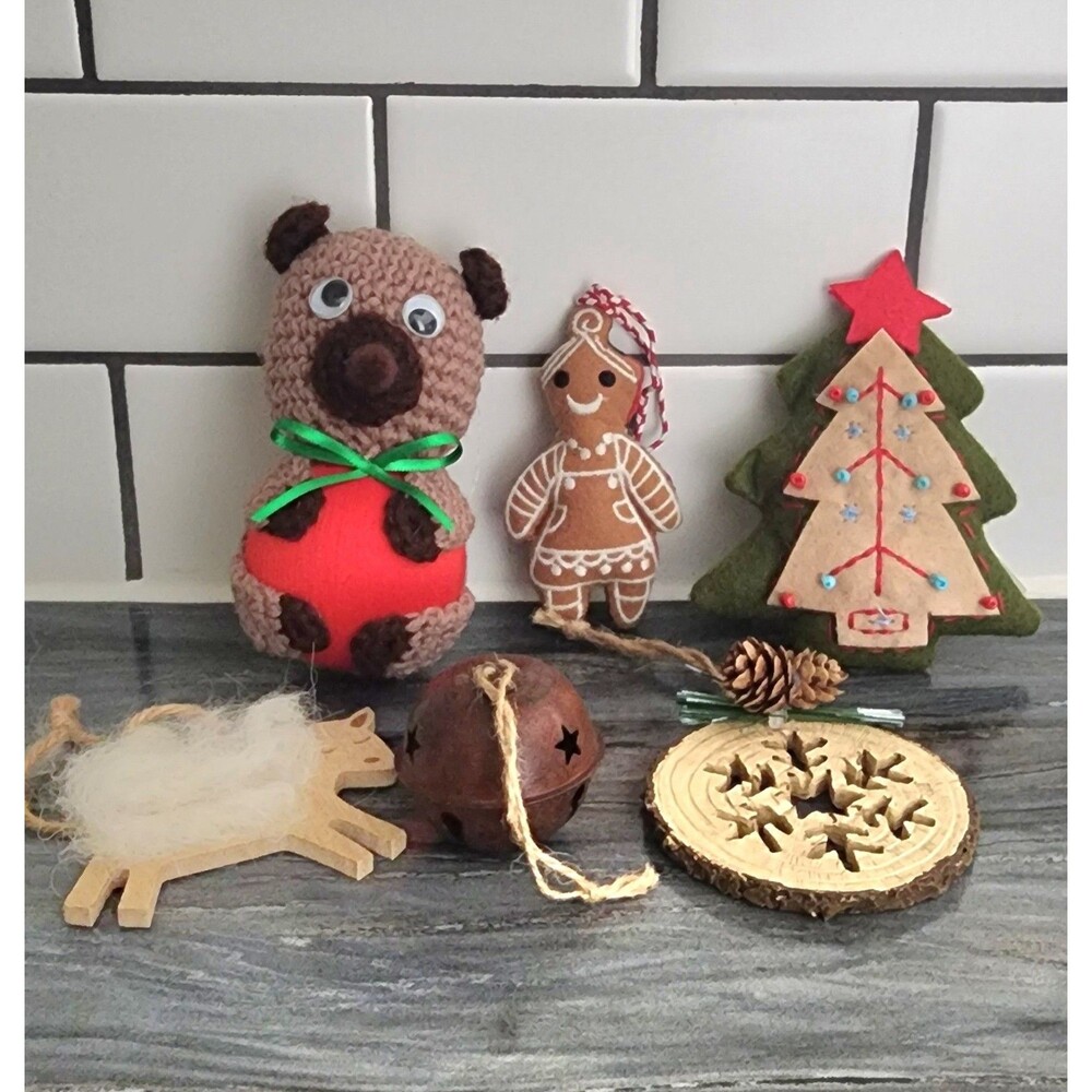 Lot 6 Vintage Rustic Christmas Ornaments Wood Felt Crochet Farmhouse Tree Decor